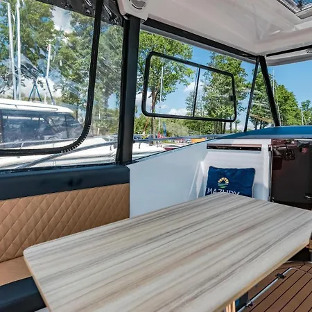 Lodz Houseboat Stillo 30 Vip Mazuryholiday Ботель