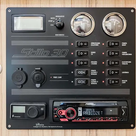 Lodz Houseboat Stillo 30 Vip Mazuryholiday Botel Pierkunowo