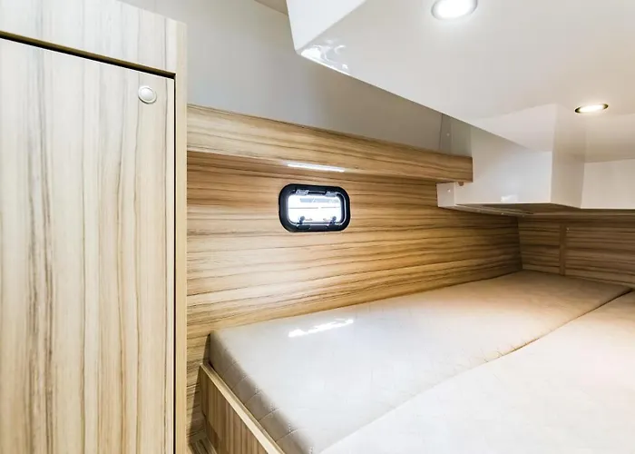 Botel Lodz Houseboat Stillo 30 Vip Mazuryholiday Pierkunowo